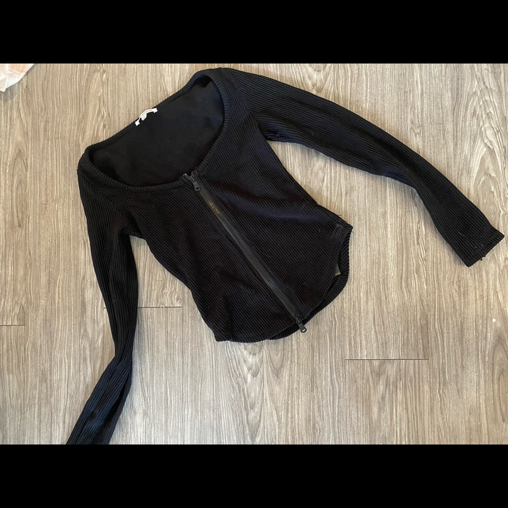 Good American Zip Up long sleeve